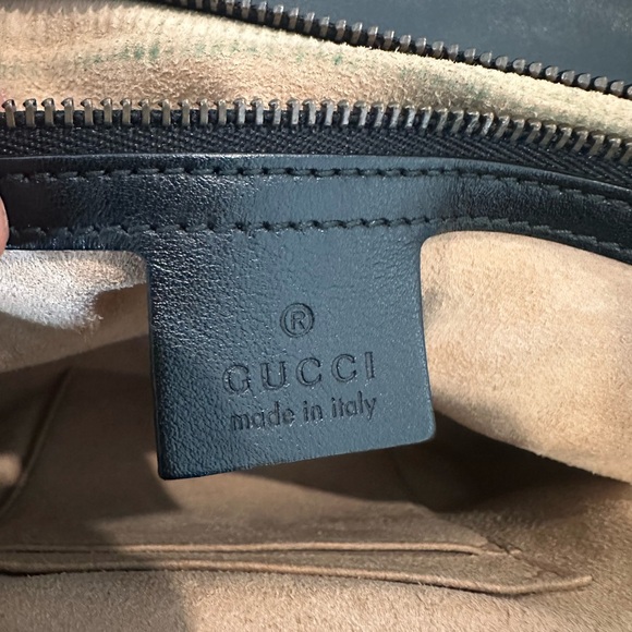 Large Gucci Marmont Bag - Picture 9 of 13